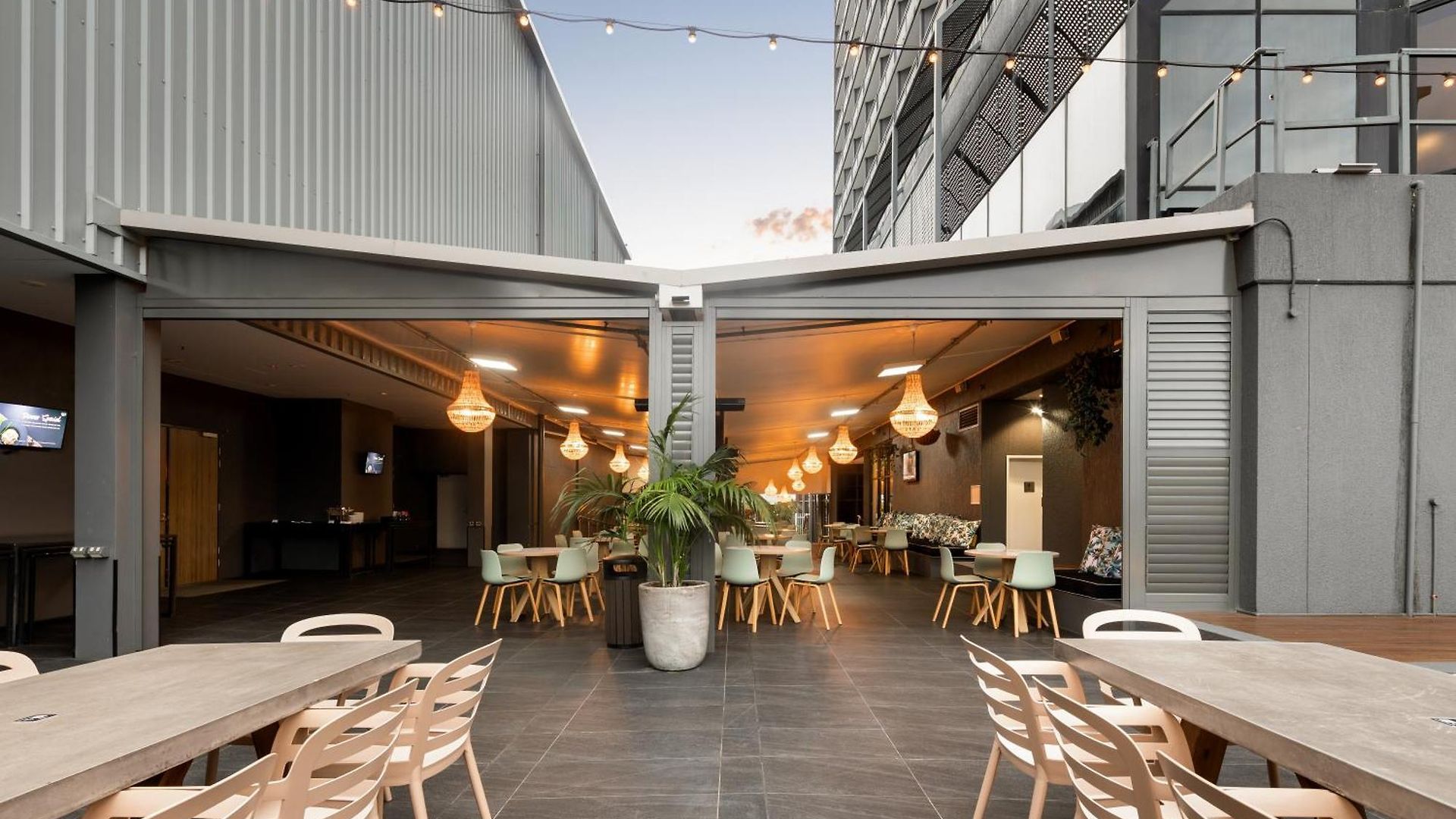 Hotel Grand Chancellor Brisbane