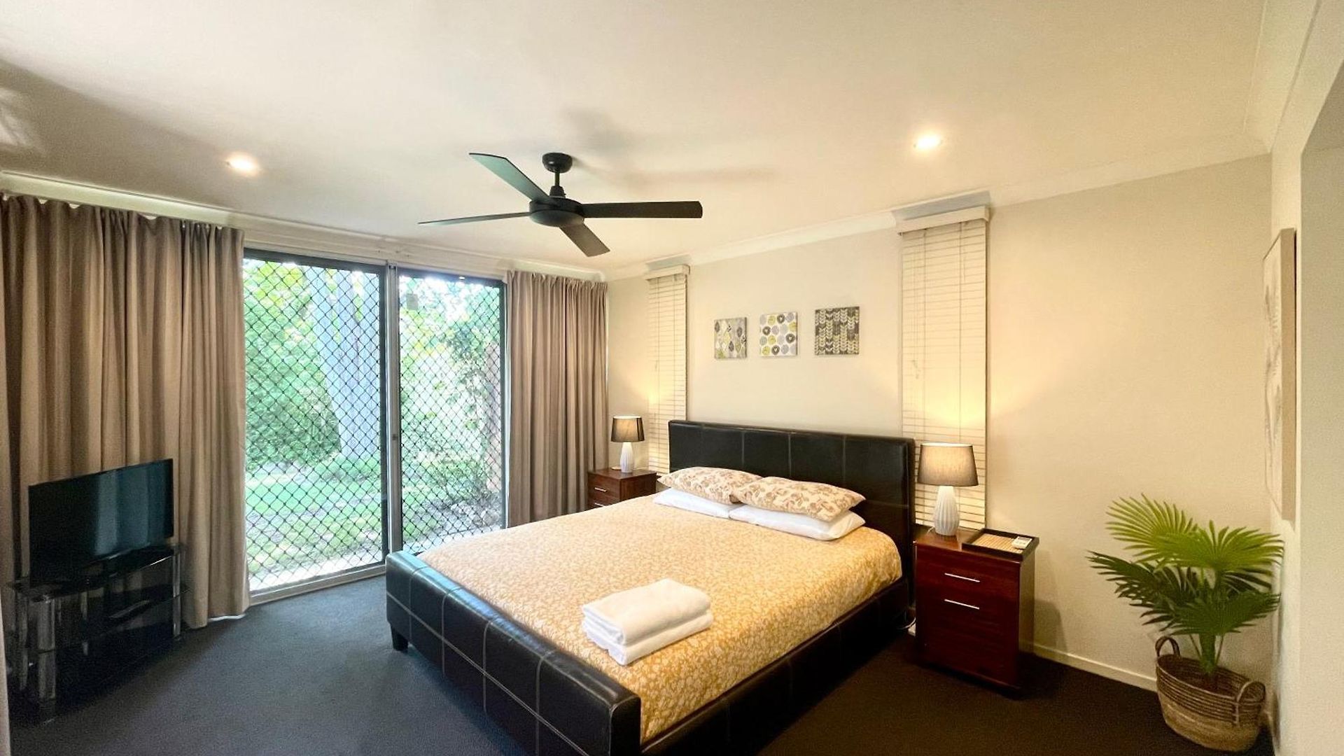 Spacious Hideaway Retreat, Brookfield, * Brisbane