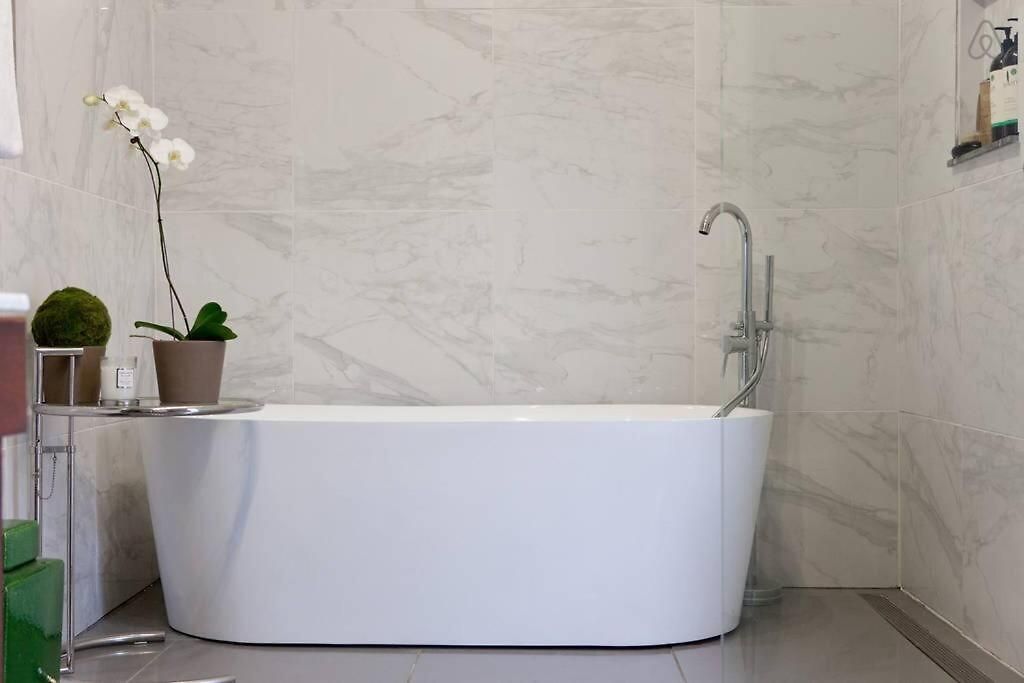Stunning Tropical Oasis Free Parking Villa Brisbane