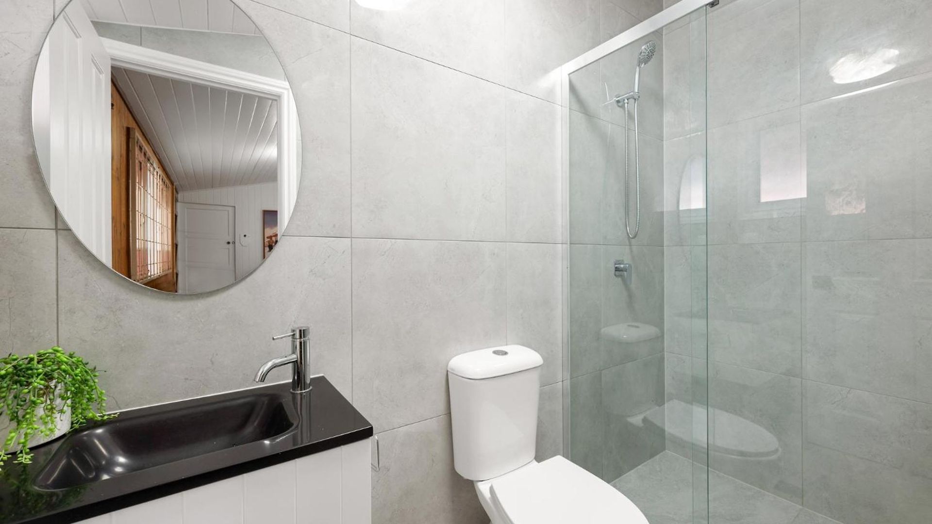 Heritage 5br - Minutes Walk To Cbd&south Bank, 3 Parking *
