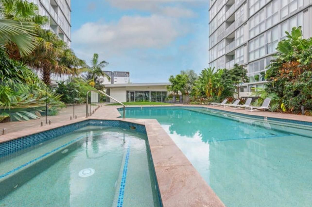 Top-floor Luxe In The Free Parking, Pool, Gym, Wifi Apartment Brisbane