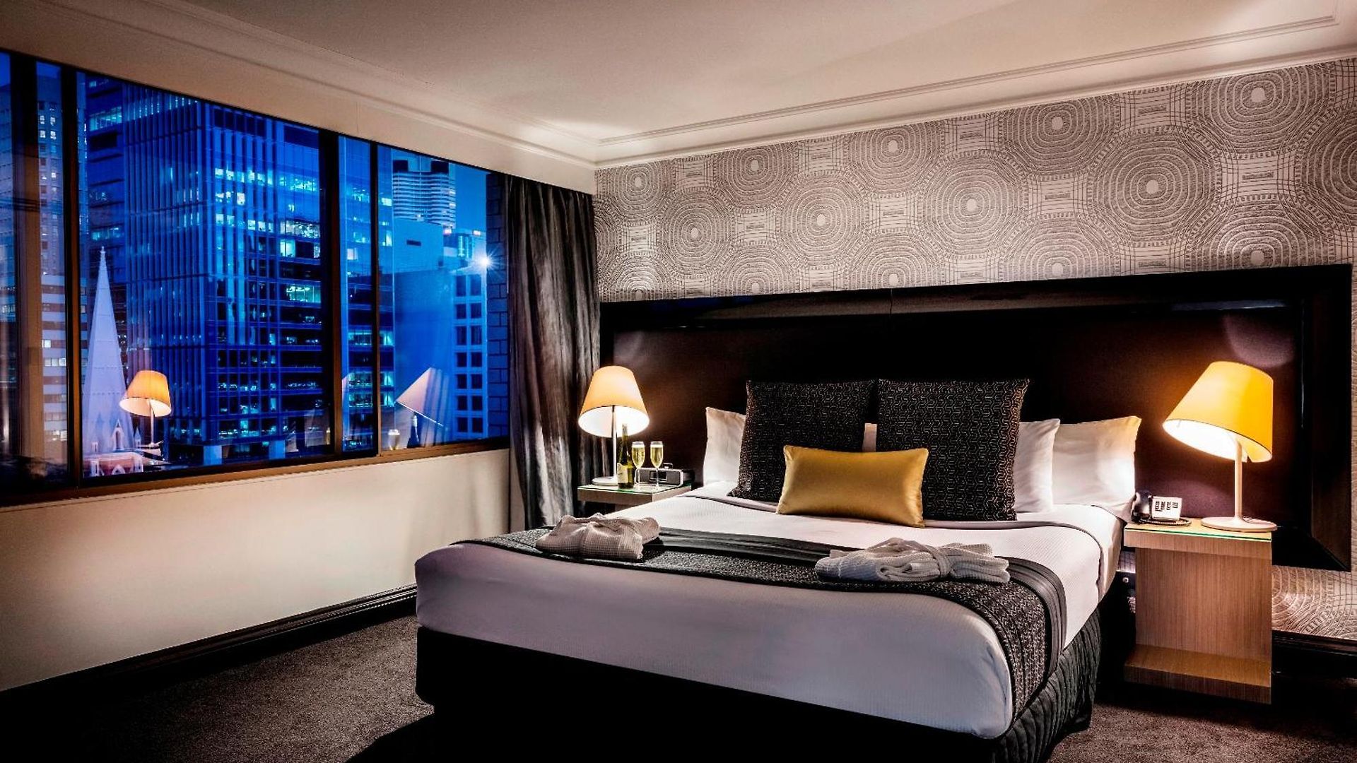 Hotel Pullman King George Square