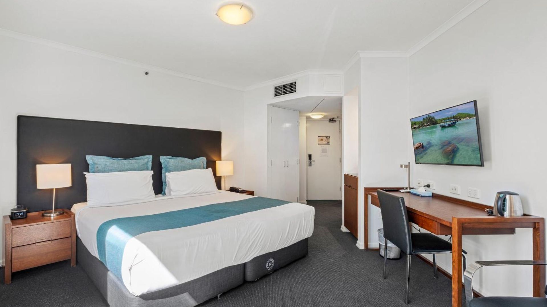 Quality Studio Cbd Free Park