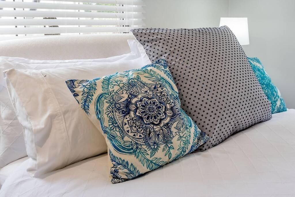 Birdcall Yeronga - Inner Couples Sanctuary Holiday home Brisbane