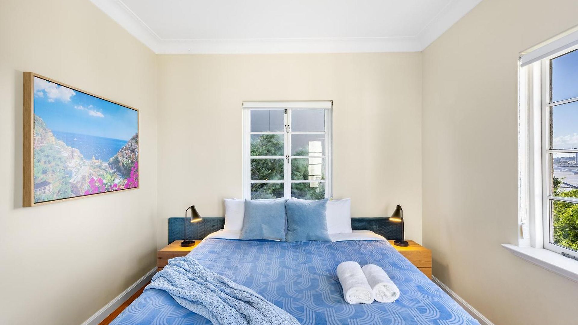 Riverside Heritage Chateau/convenient/free Carpark *