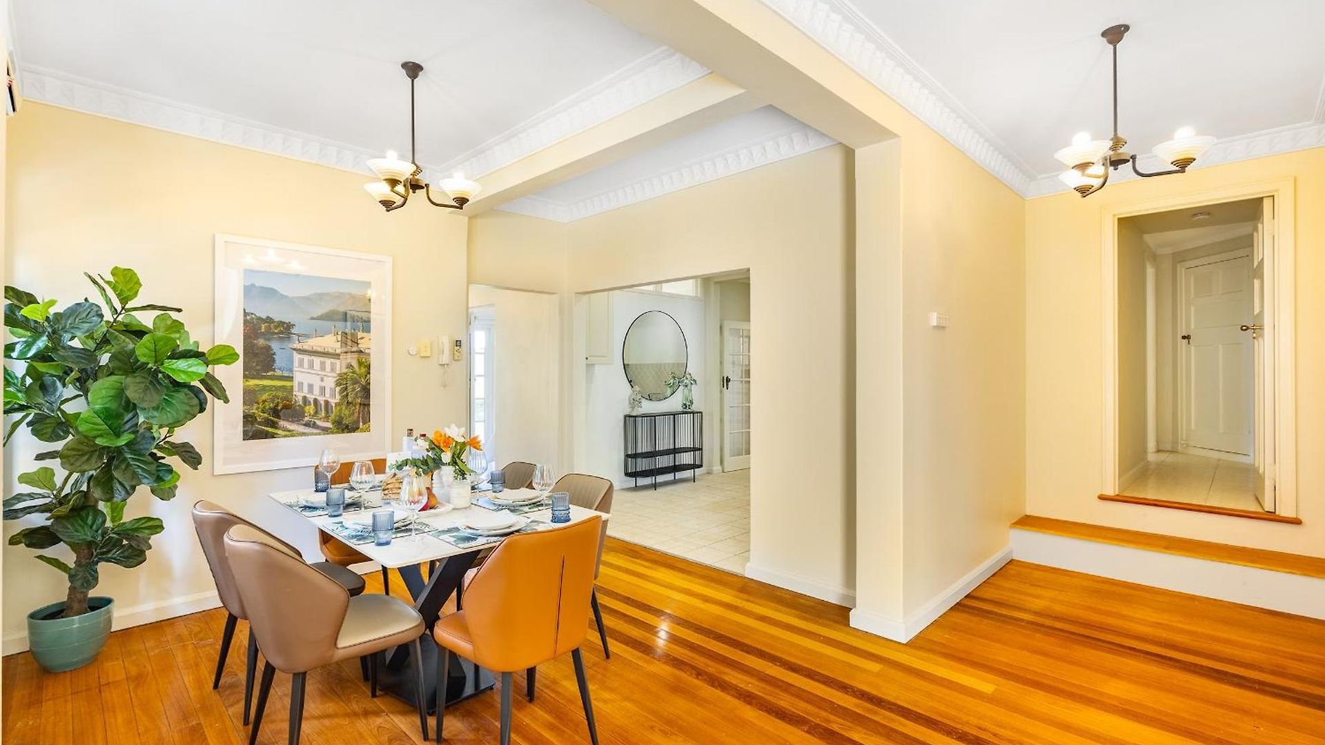 Riverside Heritage Chateau/convenient/free Carpark Apartment