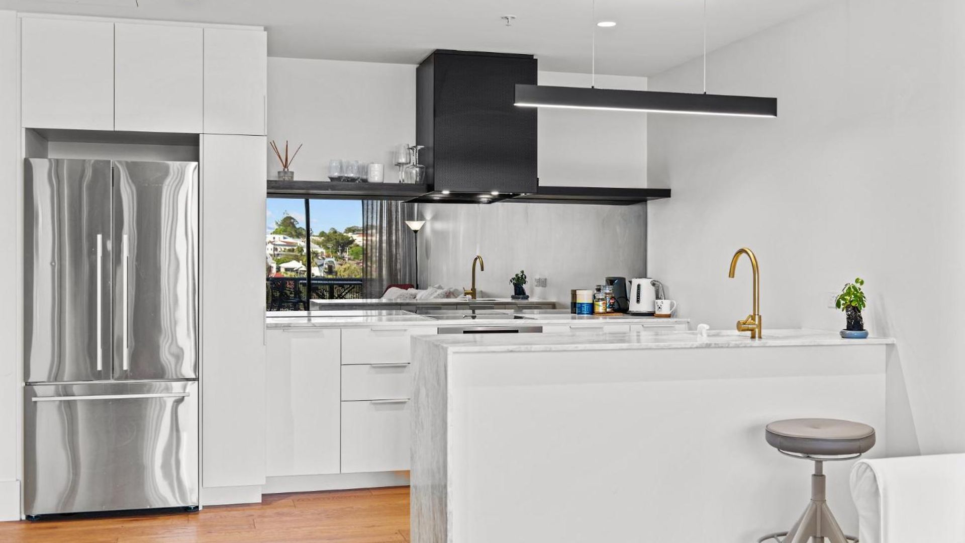 Spacious 1-bed Unit With Rooftop Infinity Pool Brisbane