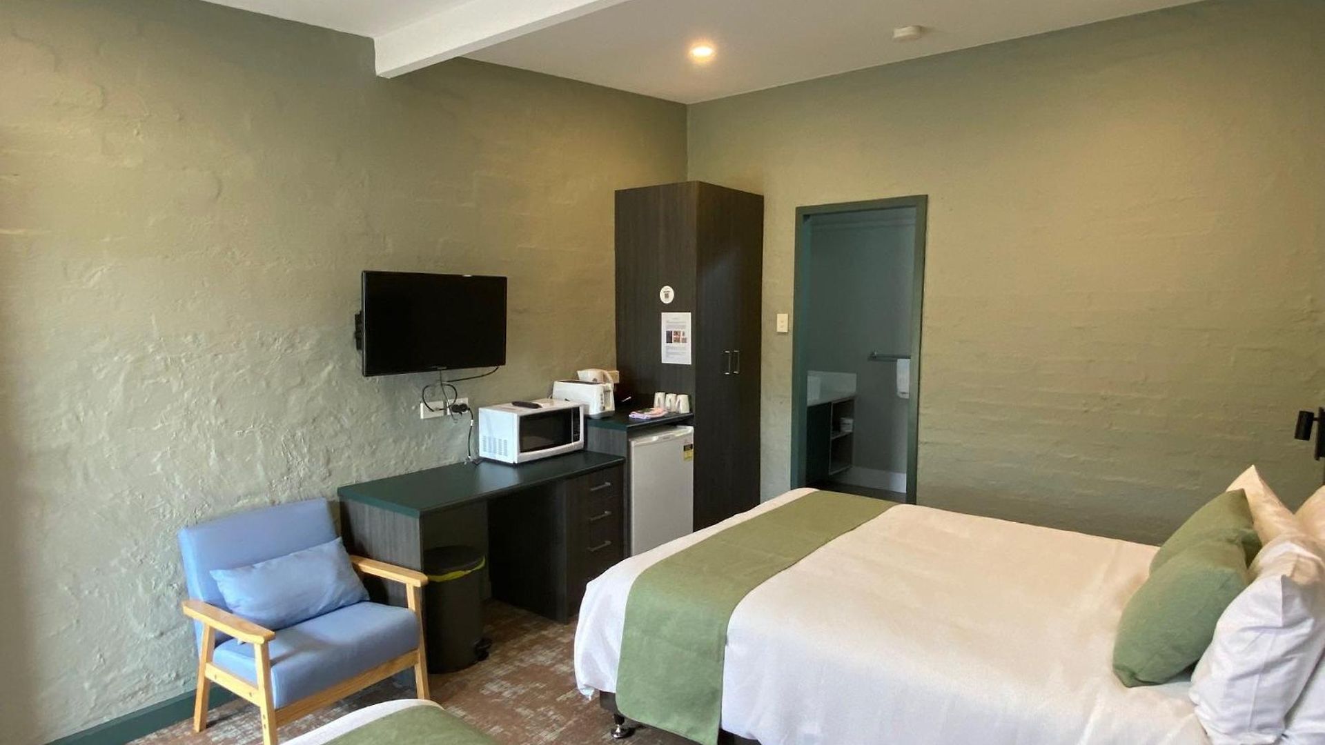 Everton Park Hotel
