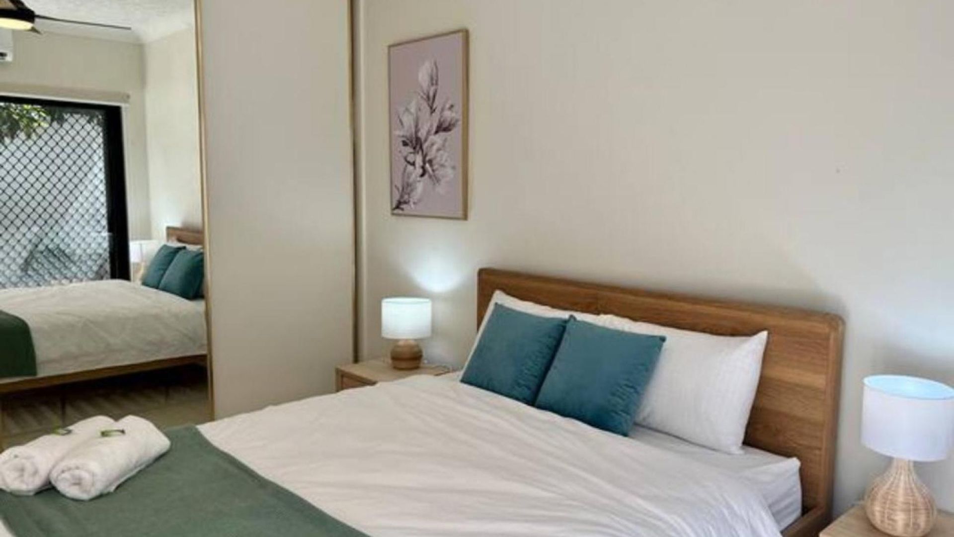 2-bed Unit With Large Backyard, Bbq & Parking Apartment Brisbane