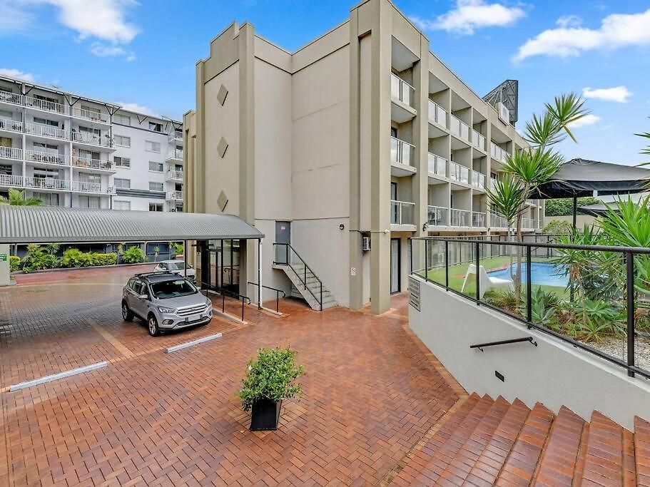 Convenient One-bedroom