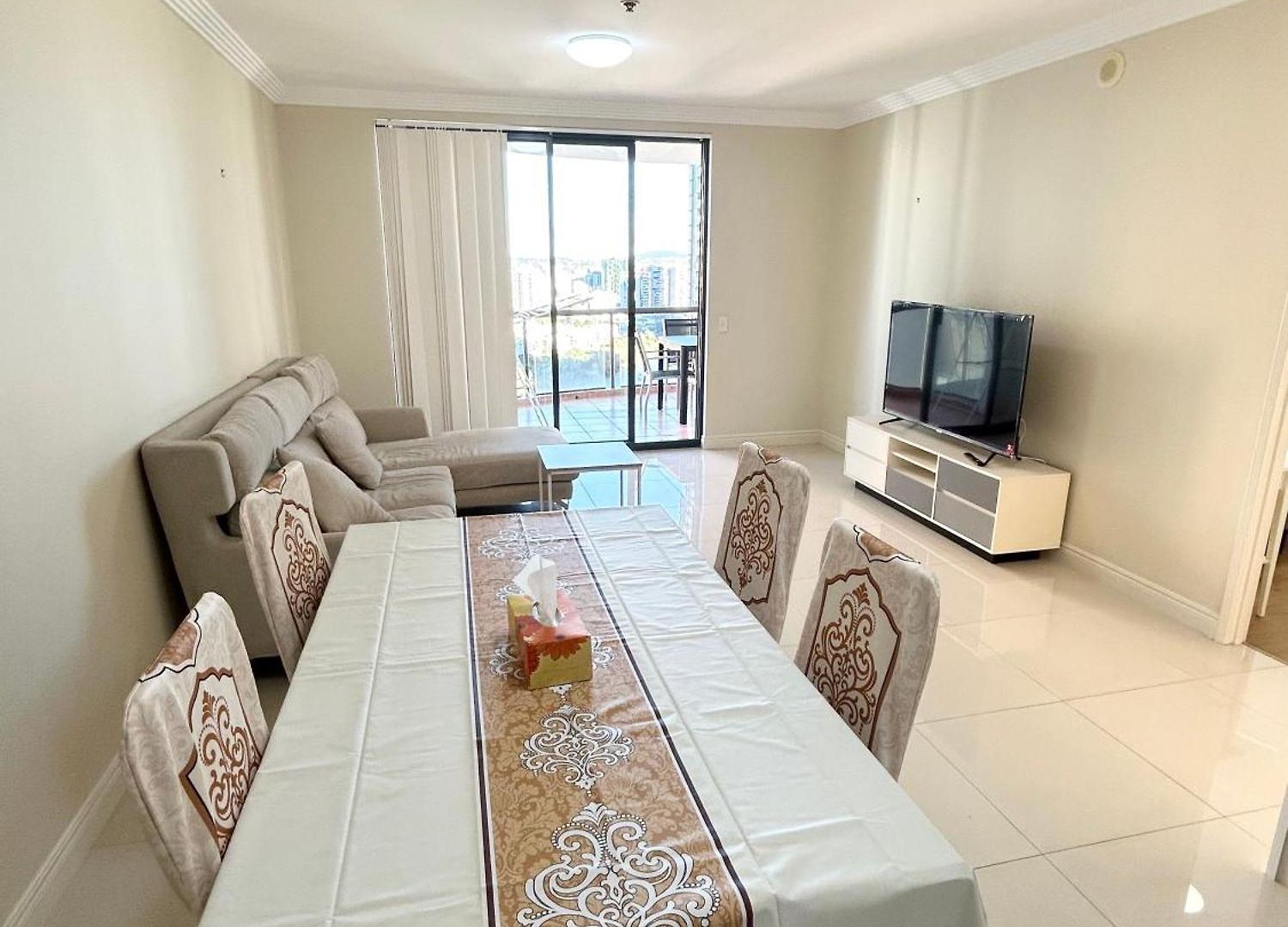 Apartment View In Shared *