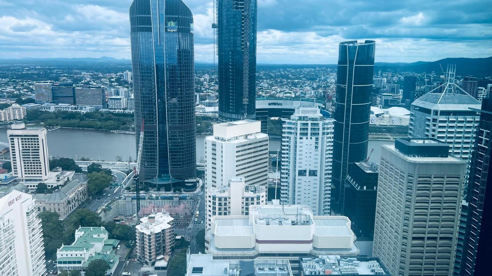 Apartment Luxury - Skytower L26 *
