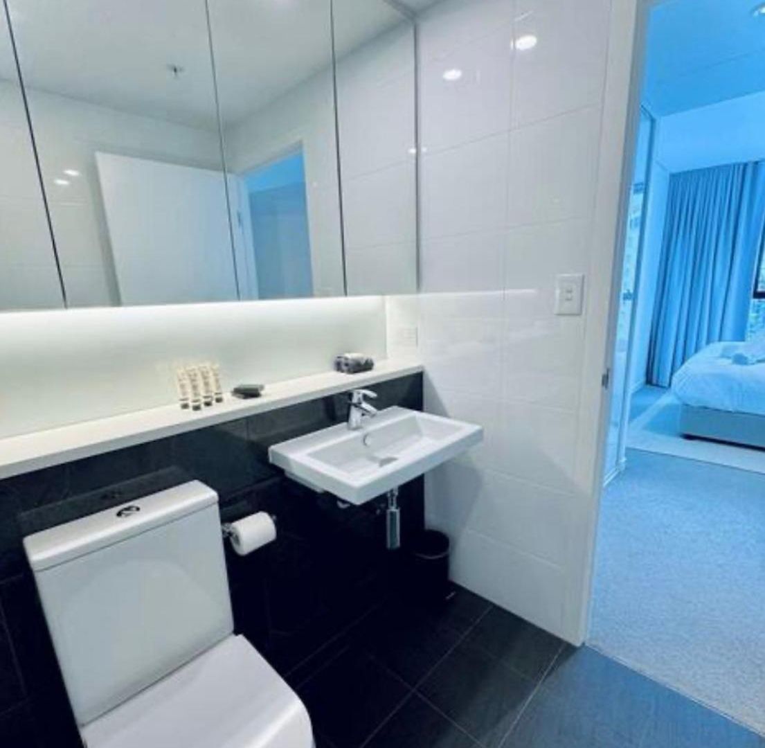 Apartment Luxury - Skytower L26