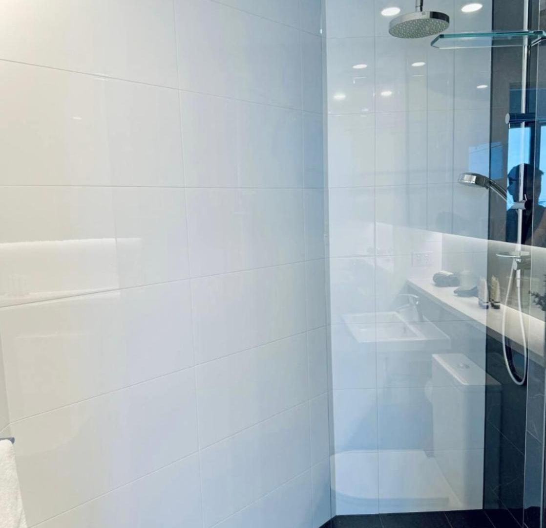 Luxury - Skytower L26 Apartment
