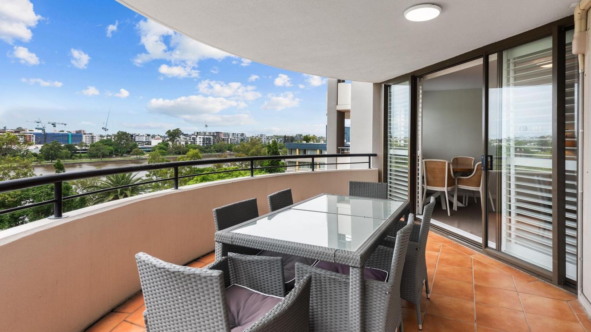 The Oasis Aparthotel Brisbane