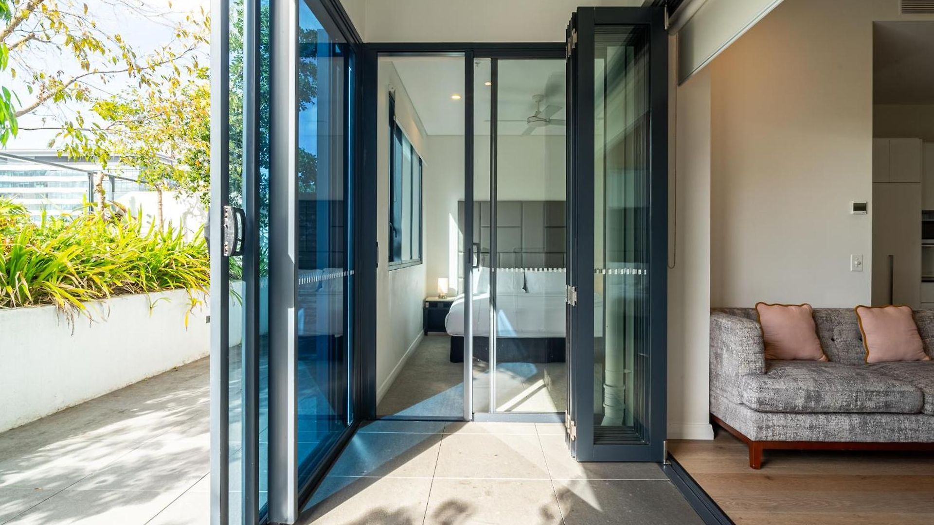 Apartment Utopia By Serain Residences Brisbane