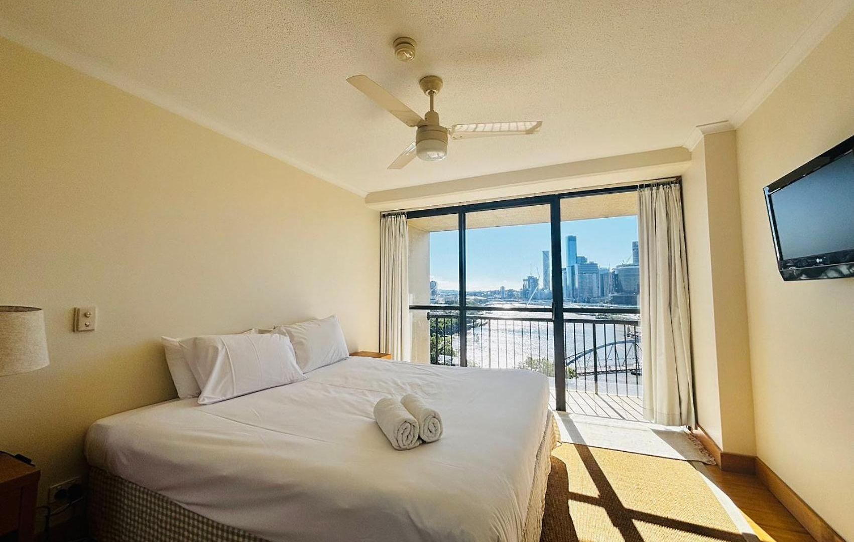 Aparthotel River Plaza