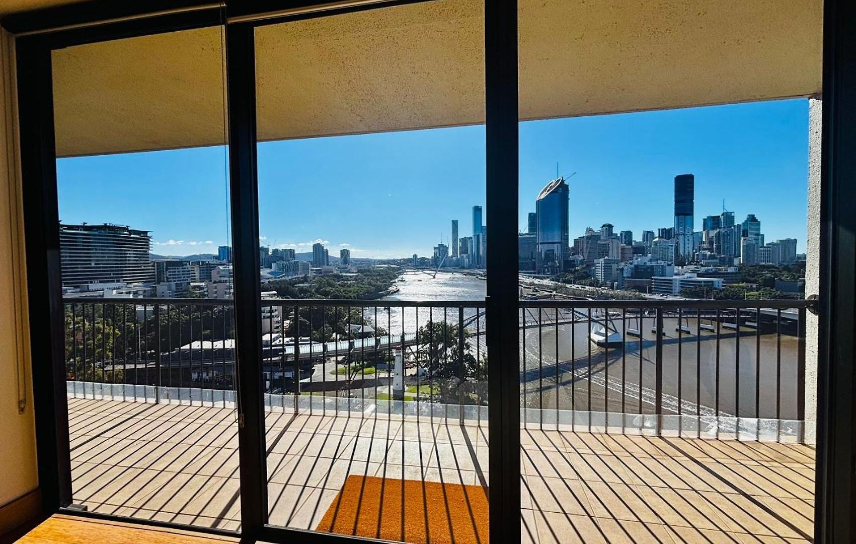 River Plaza Brisbane