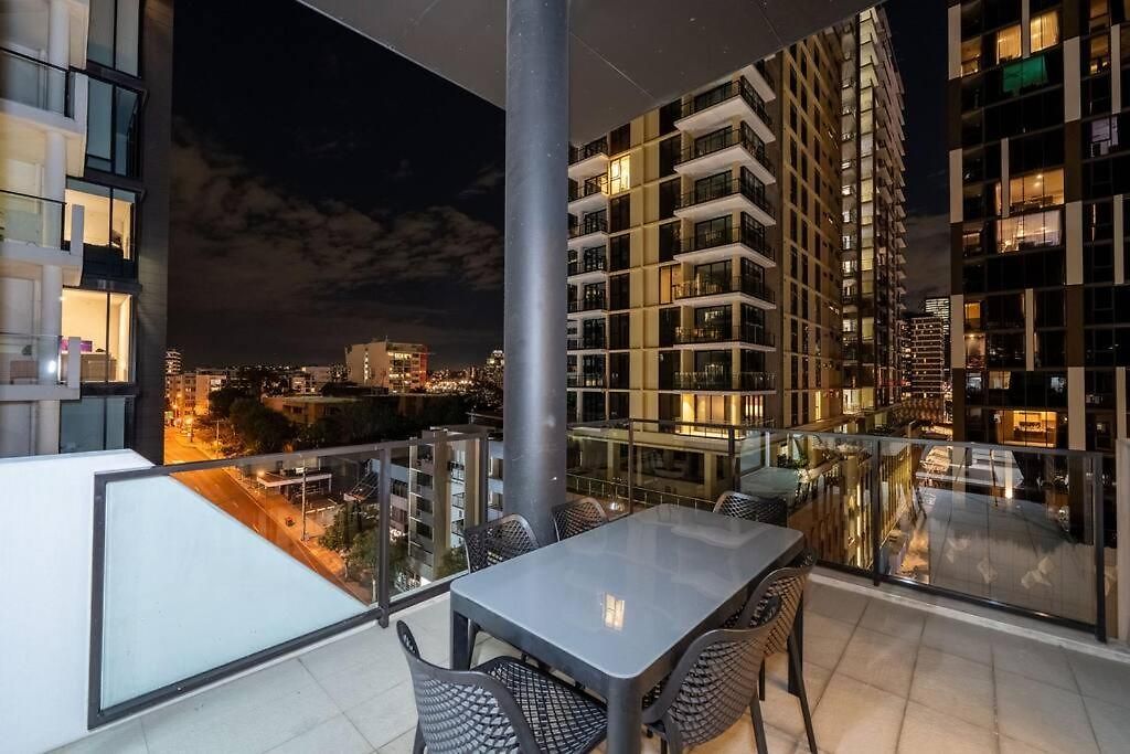 South 2b2b Apt&parking M6 Apartment *