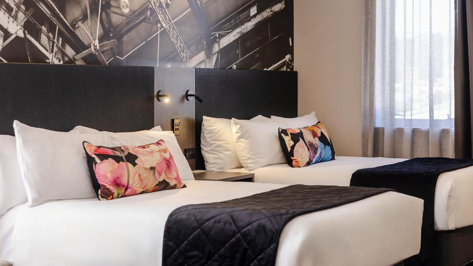 Sage Street Hotel 5*