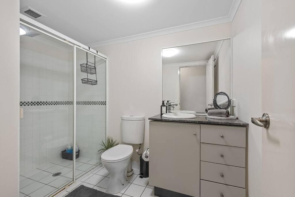 Apartment Superb 2bed 2bath 1car Views Cbd Brisbane