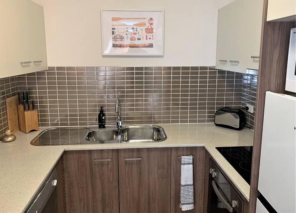 Large And Stylish Townhouse In Chic Area Apartment Brisbane