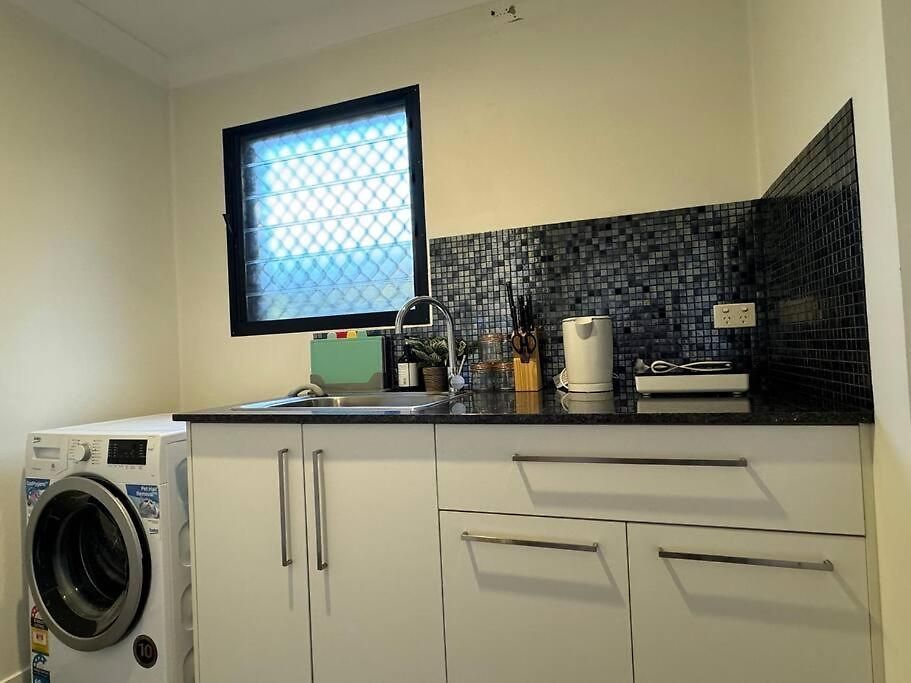 Contemporary 1br Holiday home *