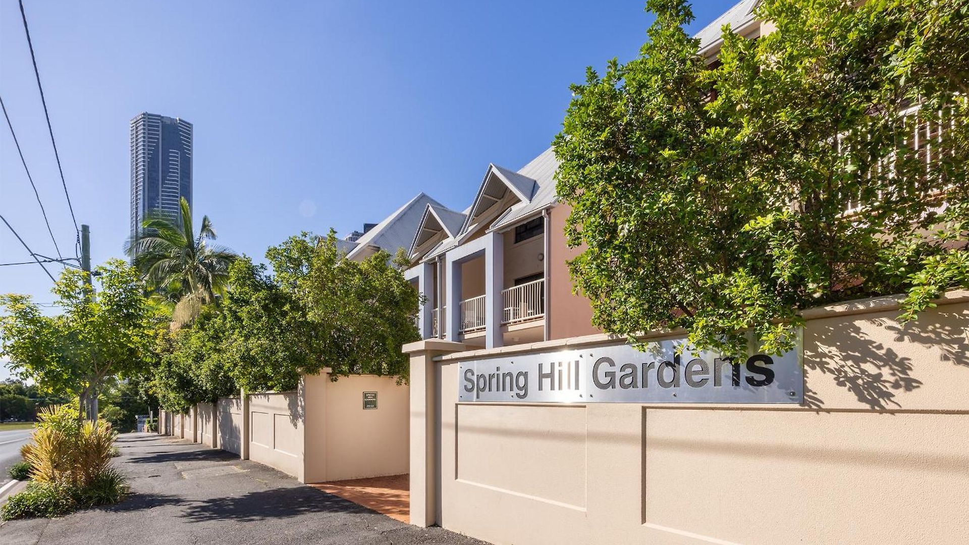Spring Hill Gardens 4*