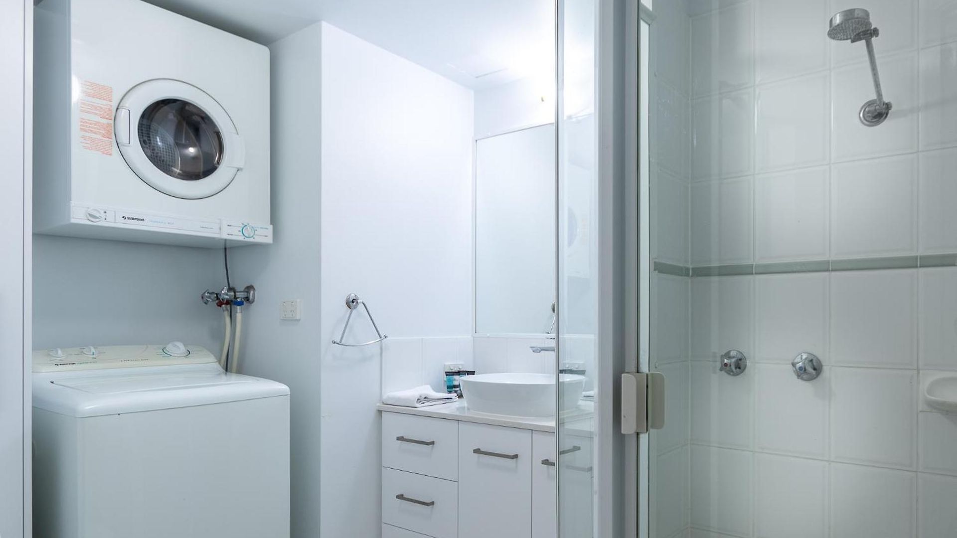 Goldsborough Place 4*