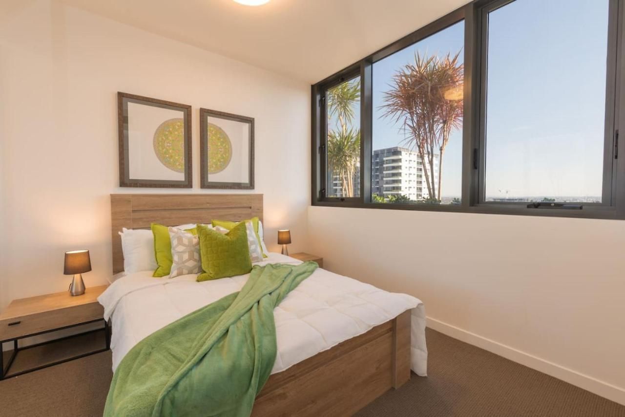 Apartment One Bed At Southbank With Rooftop Pool And Carpark *