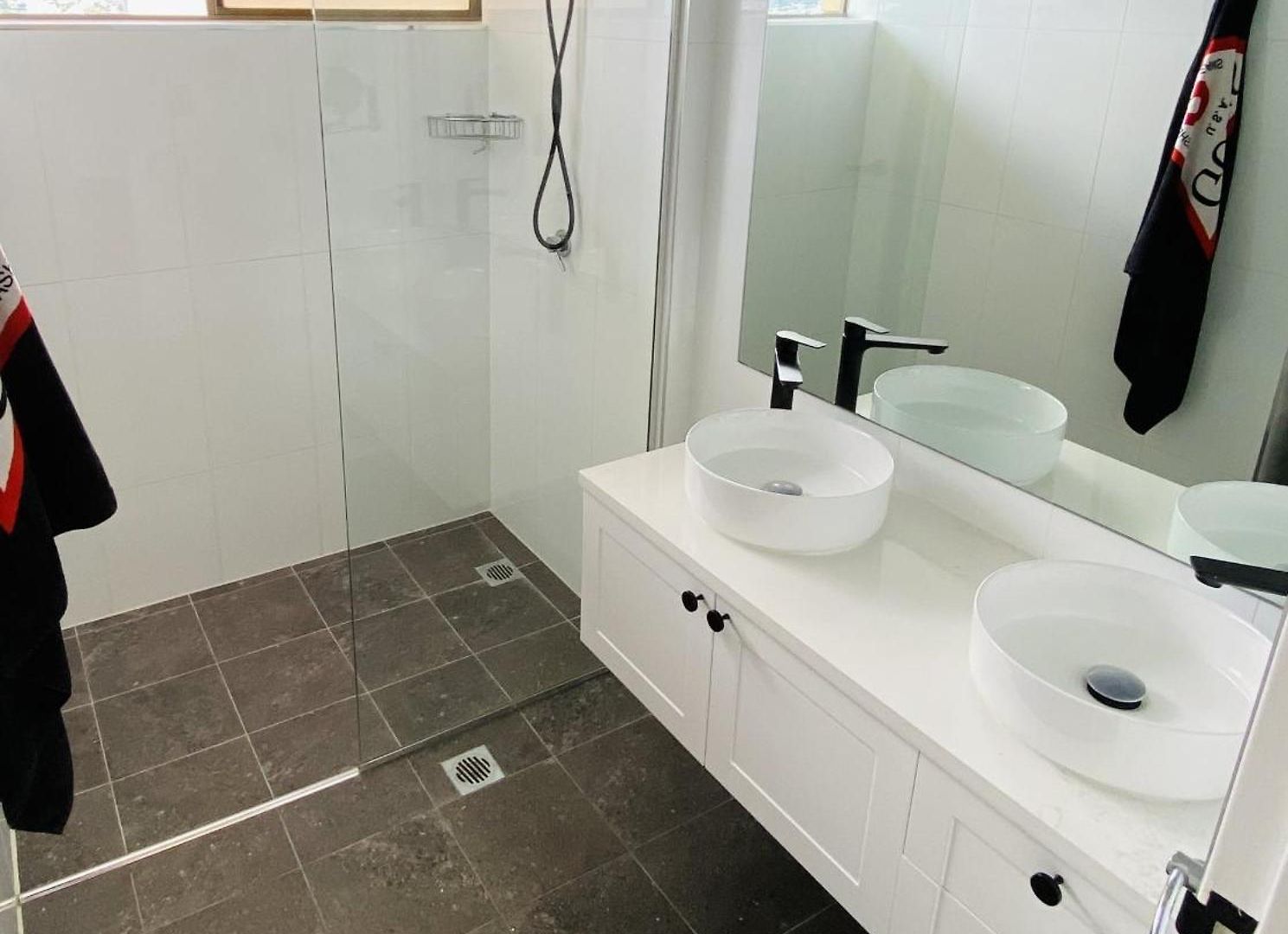 The Summit - Spacious 9th Floor Apartment Brisbane