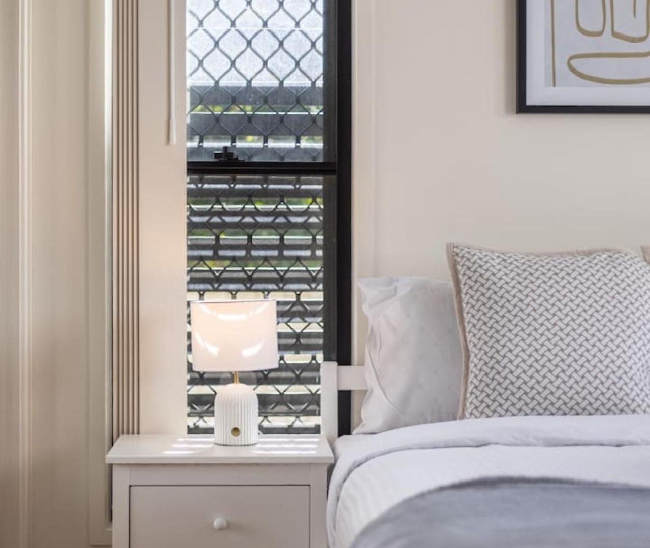 3bd Townhouse Close To Shops, Transport With Carpark Brisbane