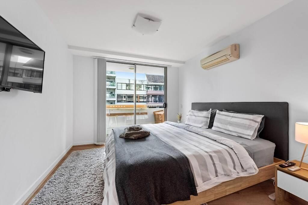 Inner Action 3bed 2bath 1car 3balconies Apartment