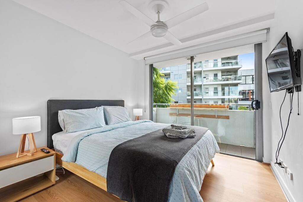 Inner Action 3bed 2bath 1car 3balconies Apartment Brisbane