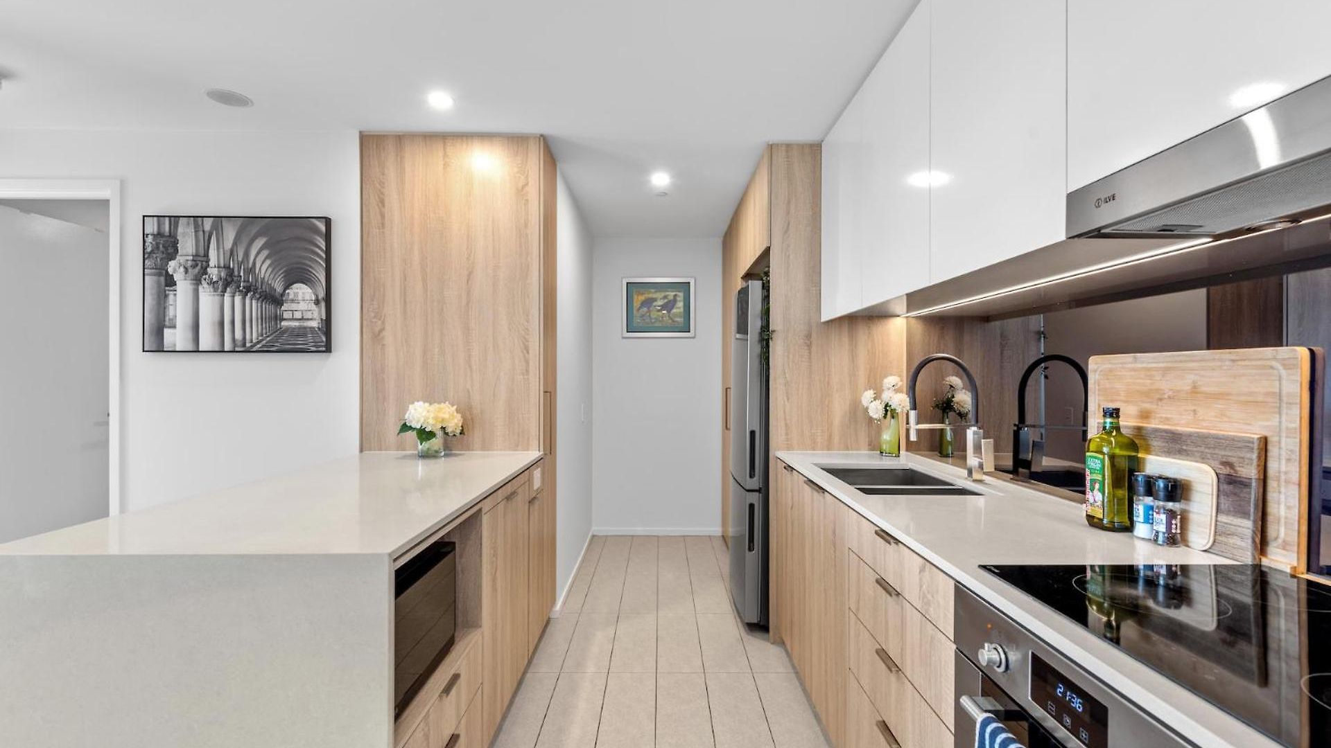 Apartment Living - 1bed,1bath,pool *