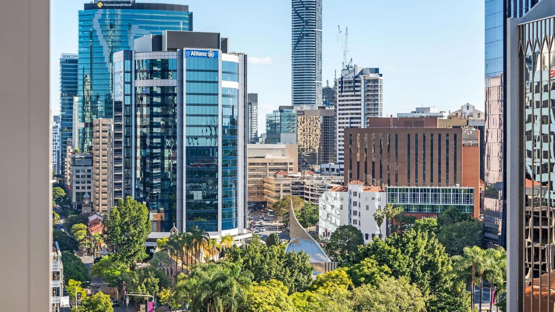 Living - 1bed,1bath,pool Apartment Brisbane