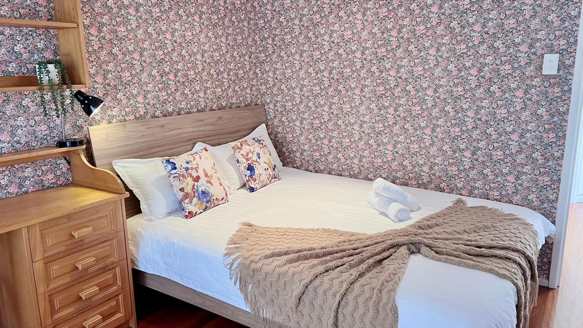 Family Cozy Retreat Near Westfield * Brisbane