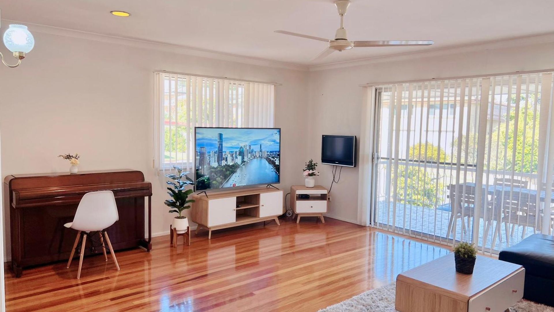 Villa Family Cozy Retreat Near Westfield *