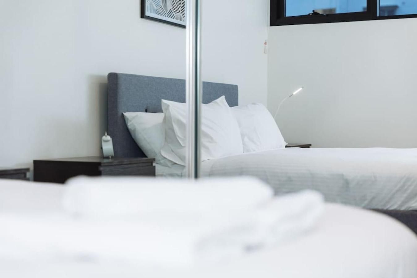 Modern 2br In The Heart Of South