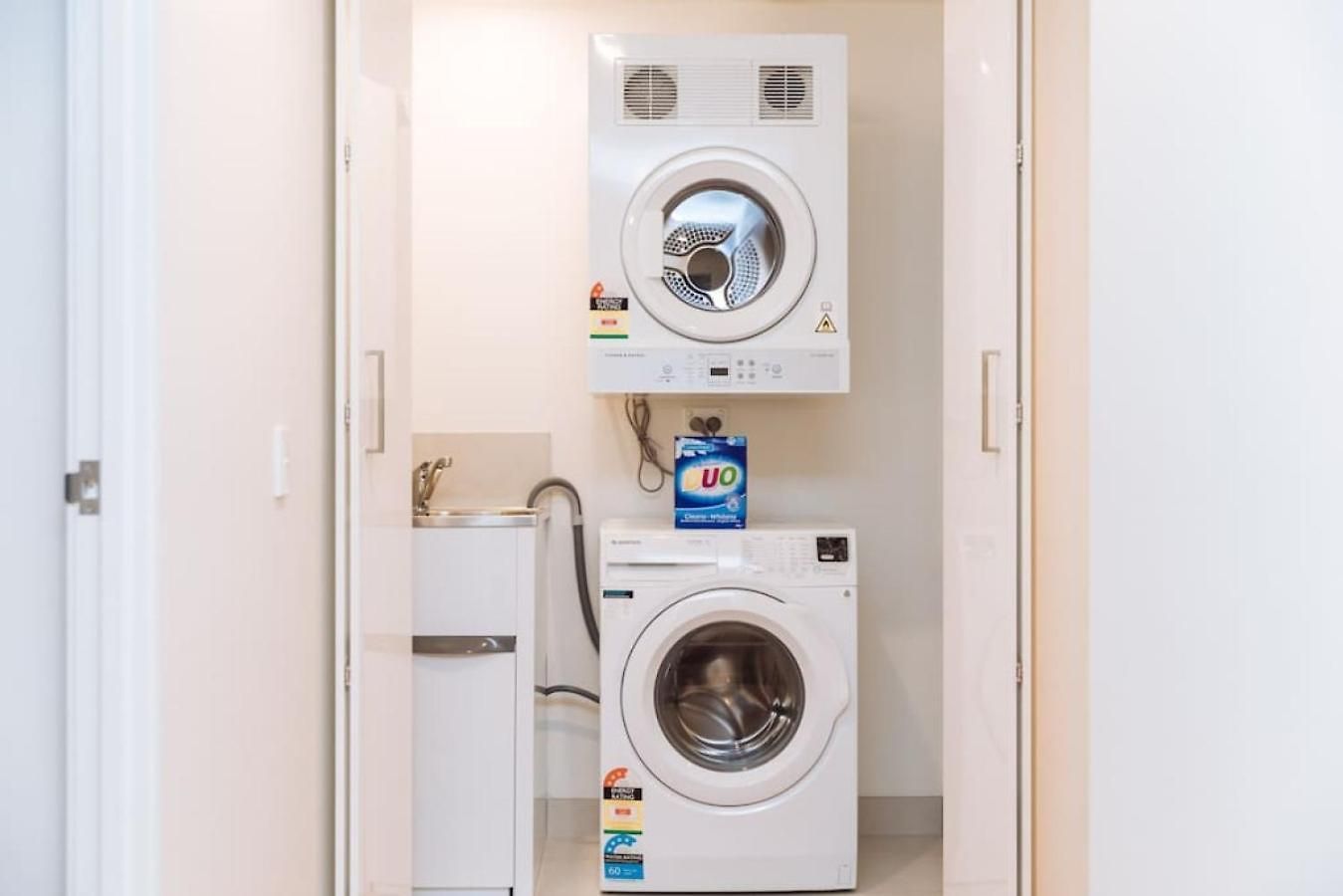 Modern 2br In The Heart Of South Apartment *