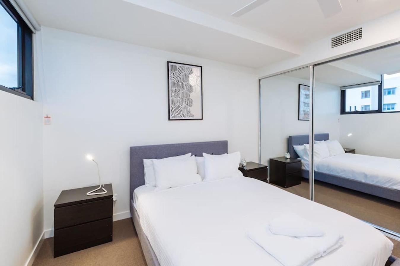 Apartment Modern 2br In The Heart Of South