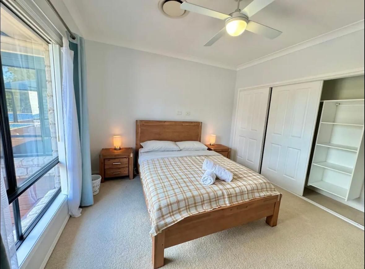 Villa 7 Bedrooms 20 Mins To 25 Acres Of Space *