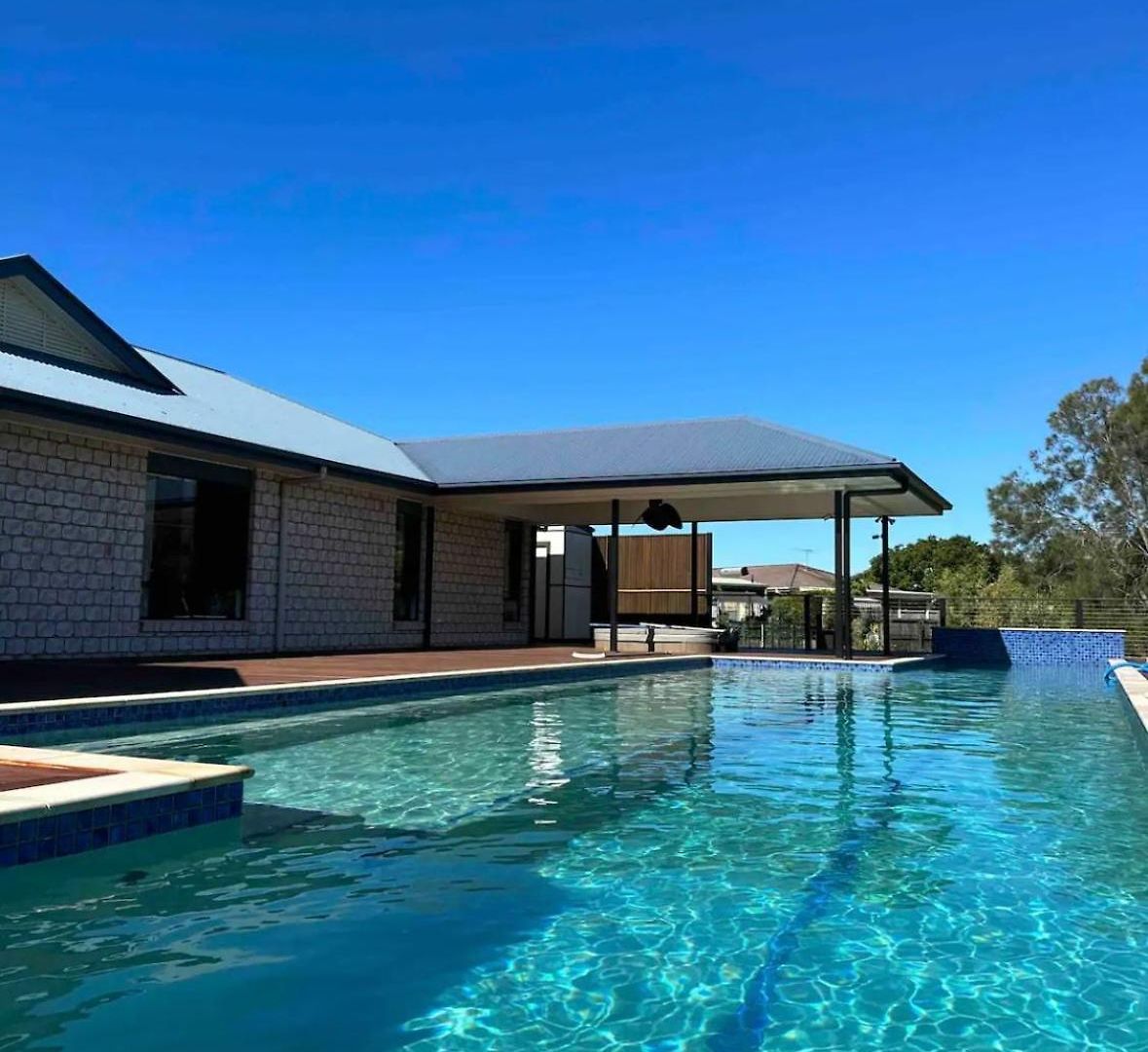 7 Bedrooms 20 Mins To 25 Acres Of Space