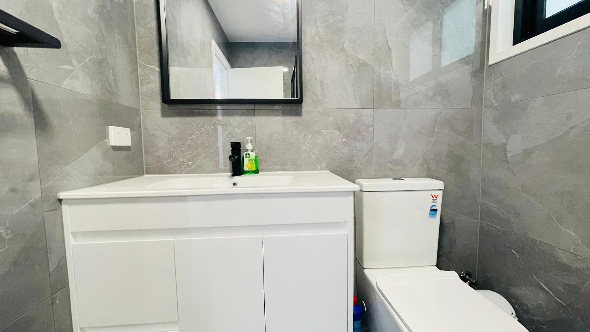 262 Troughton Accommodation Brisbane