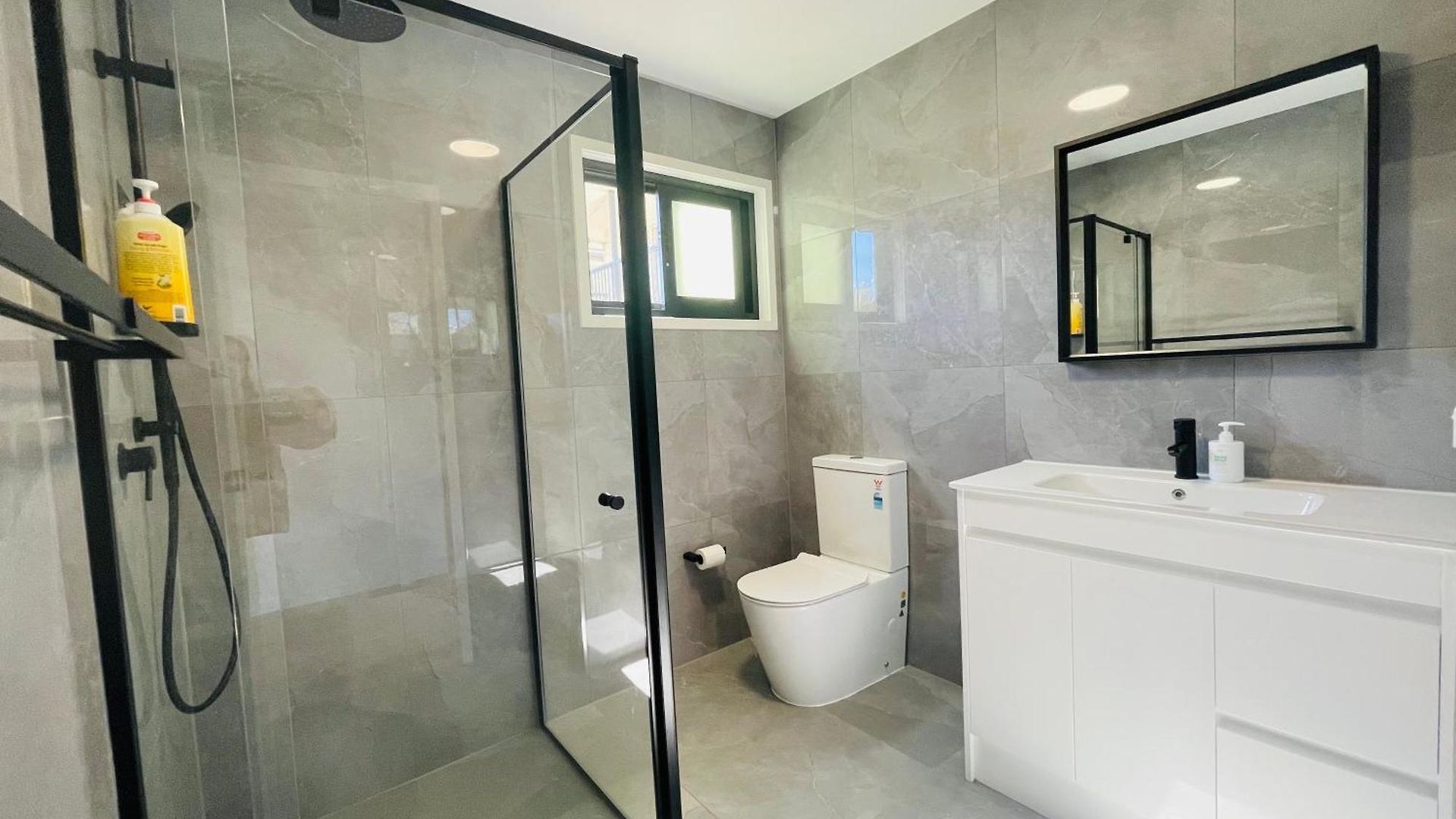 262 Troughton Accommodation 3* Brisbane