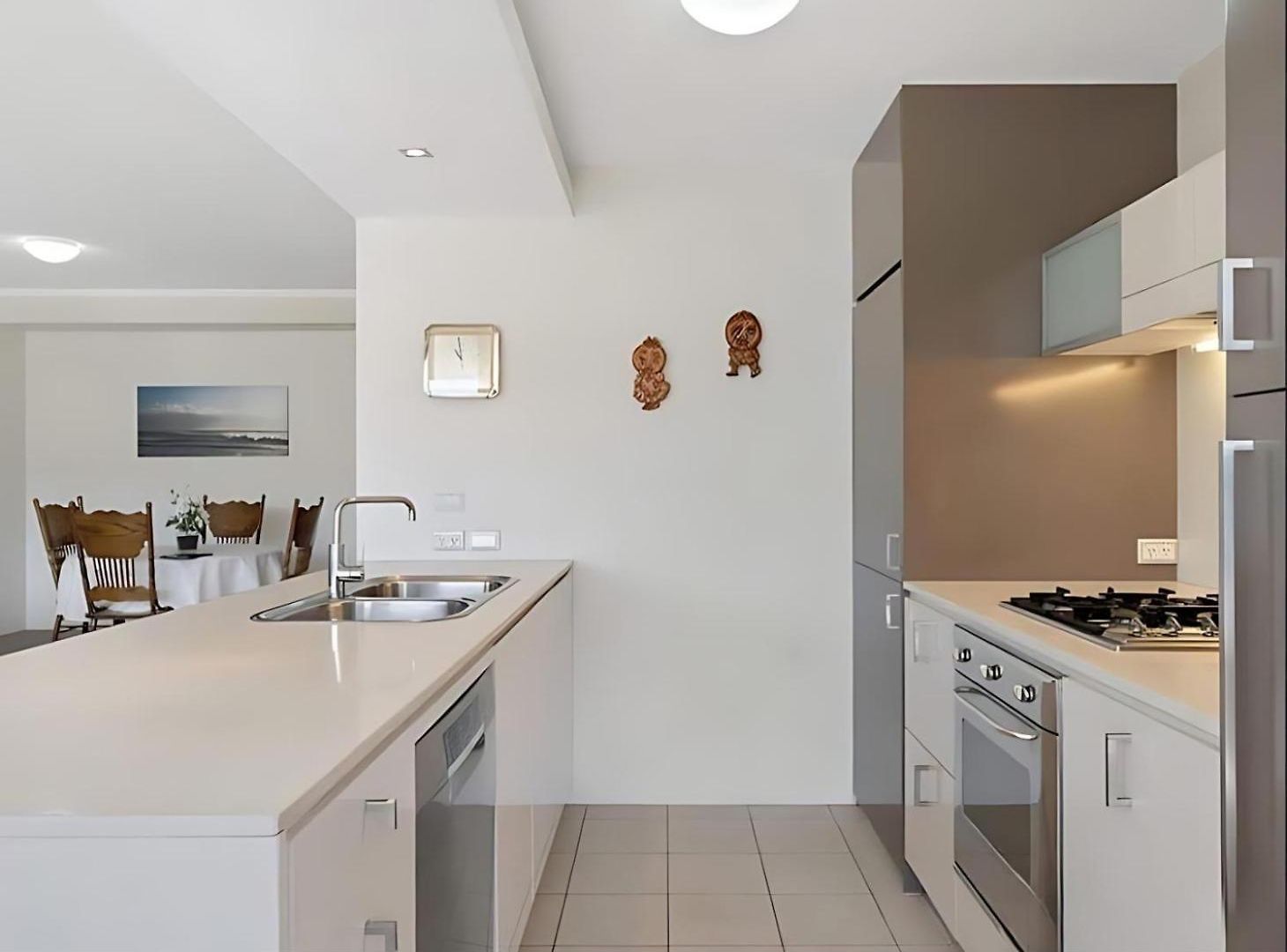 Parkland Apartment *