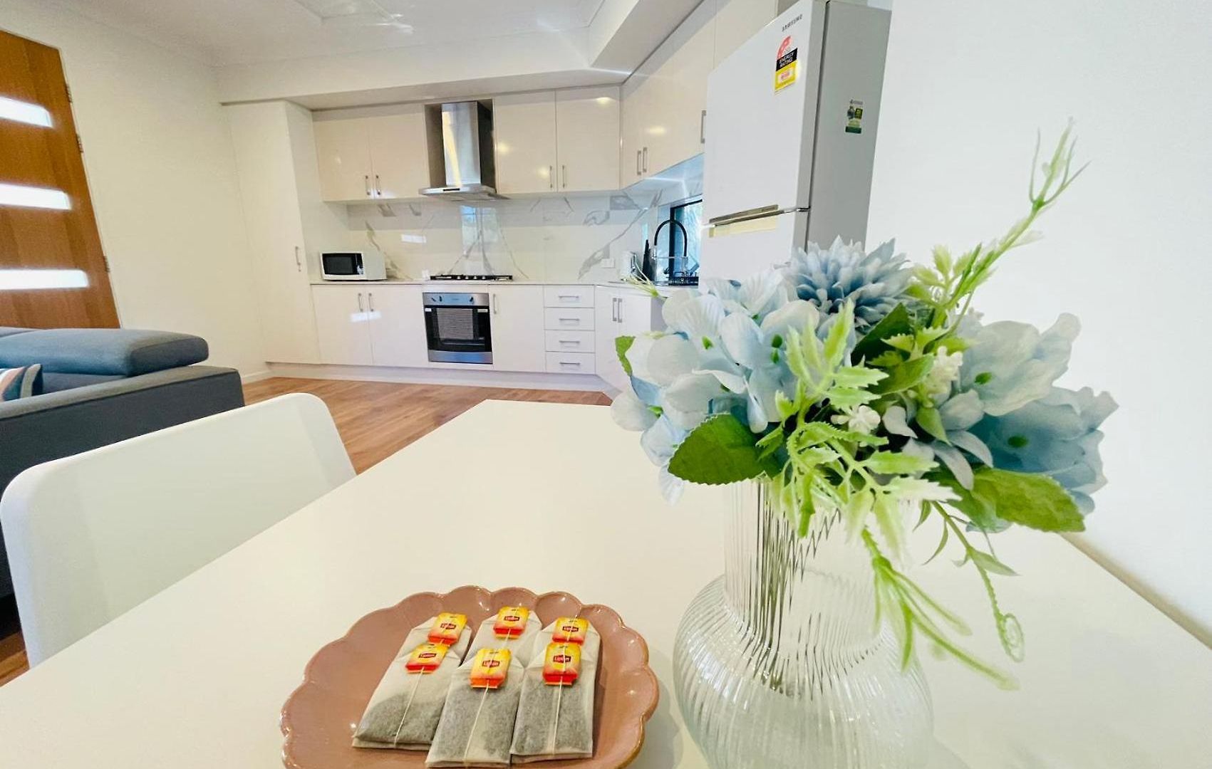 Modern 2 Bedrooms House Close To Qeii Hospital & Grifith Uni Apartment Brisbane