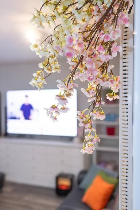 Apartment King Bedroom In Shared 3l *