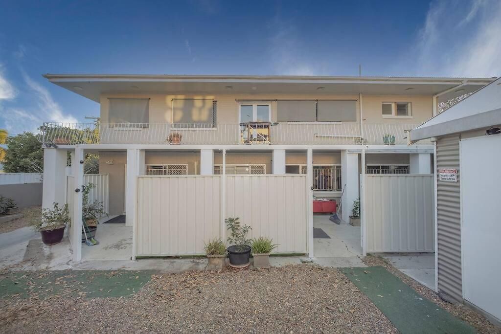 King Bedroom In Shared 3l Apartment Brisbane