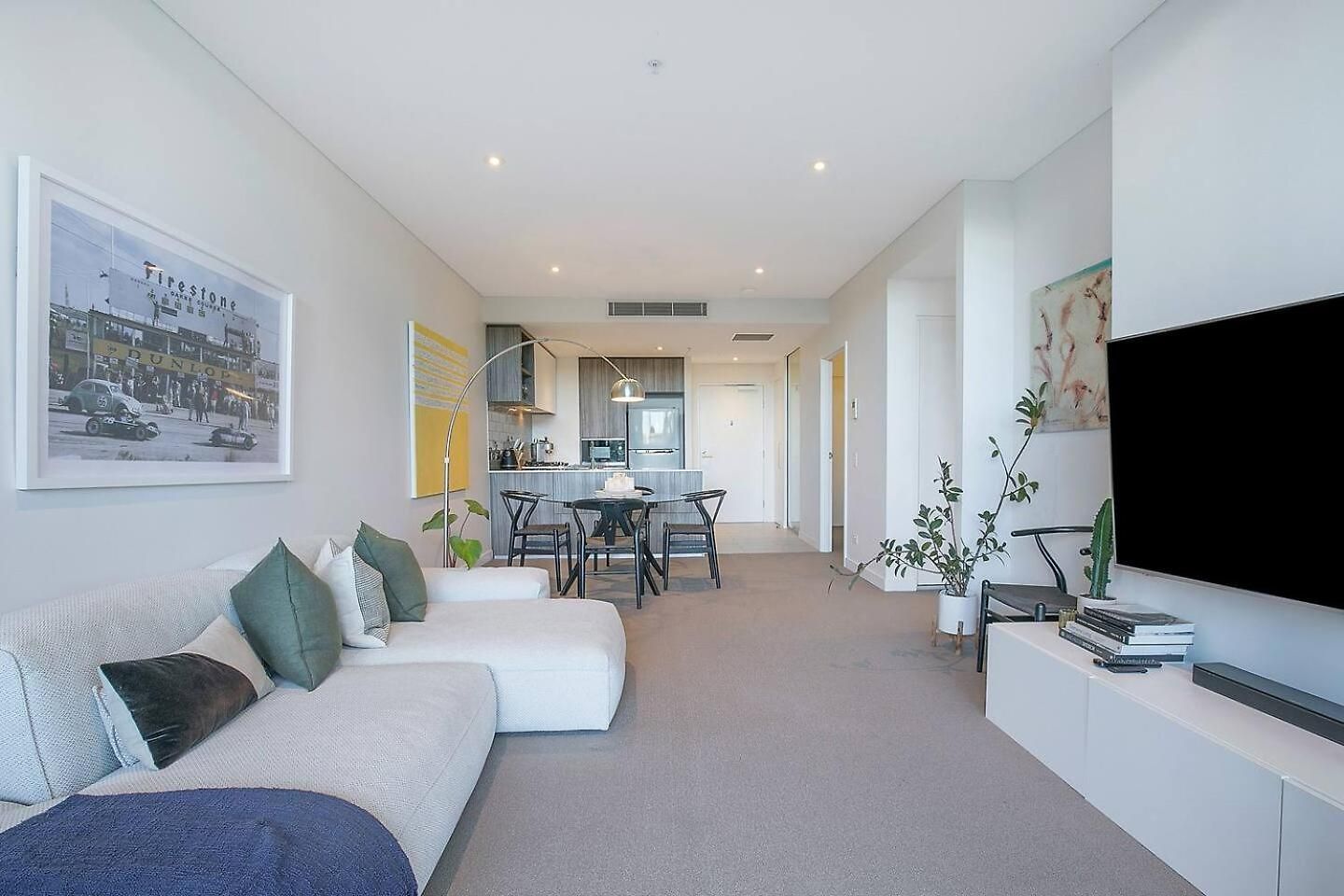 Apartment 'urban Lushscape' Riverside Retreat In Newstead *
